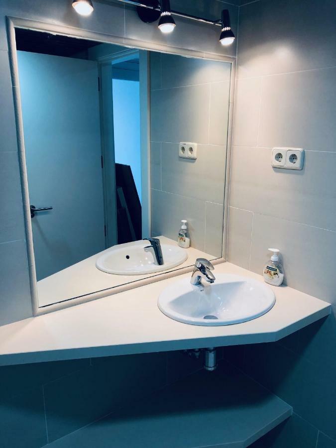 Apartamento Pisos Con Piscina Planta 20 Y 13 Super Vistas